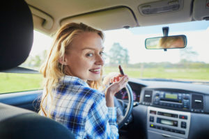 distracted teenage driving